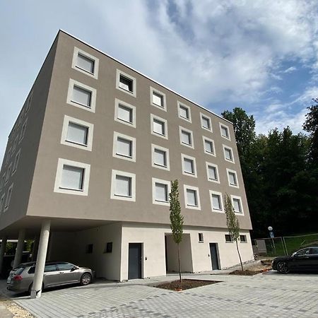 A2 Hotels Wernau Am Quadrium المظهر الخارجي الصورة